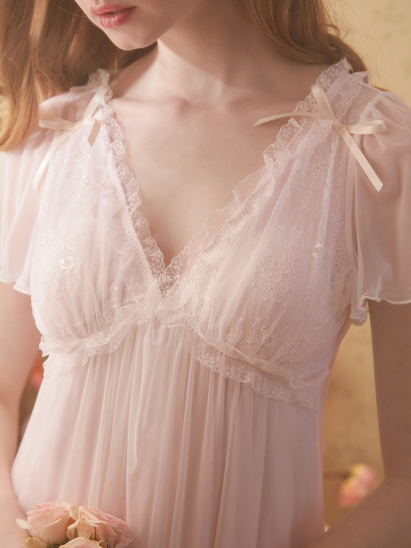 Short Sleeved Lace Ribbon Breast Pad Nightgown