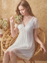 Short Sleeved Lace Ribbon Breast Pad Nightgown